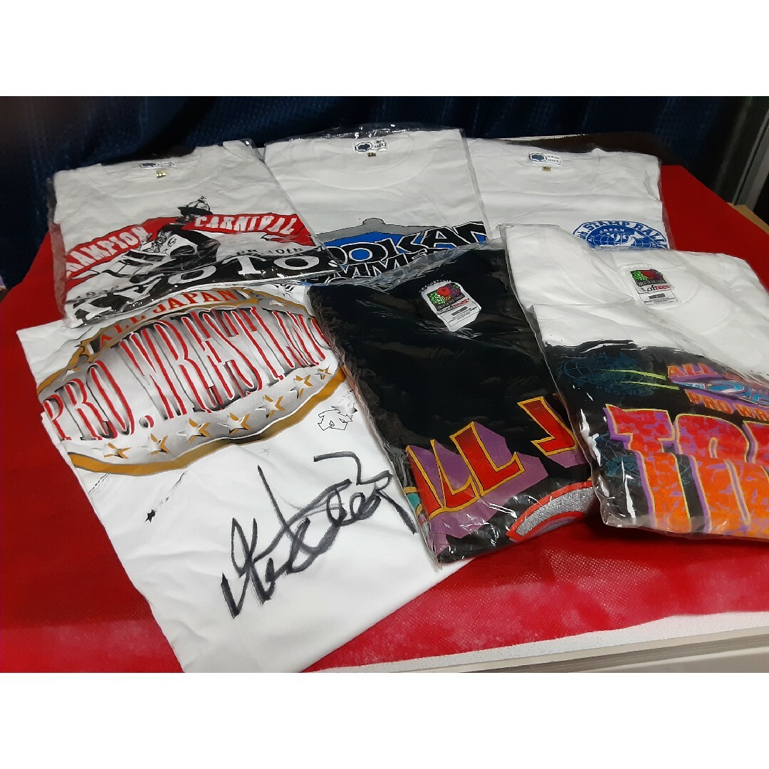 【貴重品】ジャイアント馬場直筆サイン入り全日本プロレスTシャツ間6枚セット | フリマアプリ ラクマ