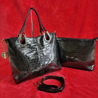 クロコダイル(Crocodile)の【美品】シャイニングクロコダイル　ショルダーバッグ　クラッチバッグ付き　黒(ショルダーバッグ)