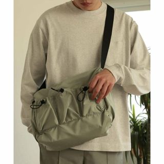 センスオブプレイスバイアーバンリサーチ(SENSE OF PLACE by URBAN RESEARCH)の【L.KHAKI】テックマルチポケットショルダーバッグ(ショルダーバッグ)