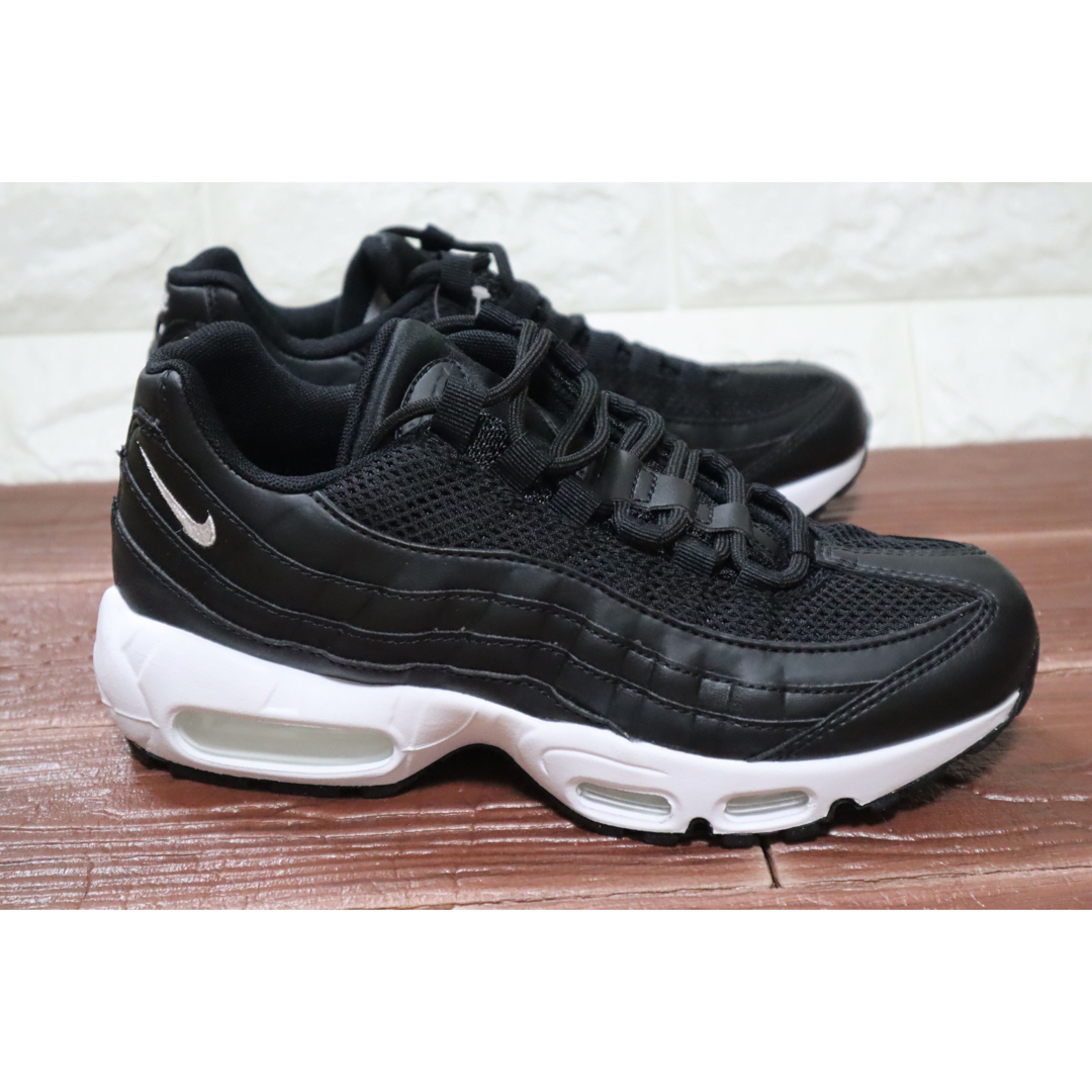 NIKE W AIR MAX 95    24.5cm