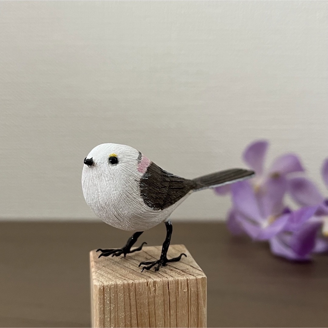 アンティーク・香港製・木彫りの野鳥・置物・一点モノ！