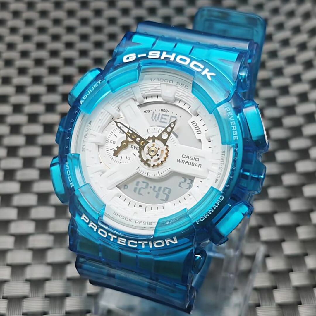 CASIO(カシオ)のG-SHOCK GA-110 キャンディブルー ベゼル & ベルト [電池新品] メンズの時計(腕時計(アナログ))の商品写真