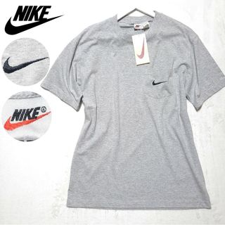 ナイキ(NIKE)の【未使用 タグ付き】NIKE　ポケット Tシャツ スウッシュ 白タグ グレー L(Tシャツ/カットソー(半袖/袖なし))