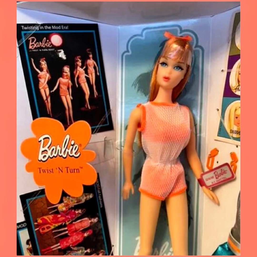 Barbie💙Twist ＇N Turn’✴︎50周年✴︎箱入り見取り出し エンタメ/ホビーのおもちゃ/ぬいぐるみ(キャラクターグッズ)の商品写真