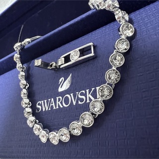 SWAROVSKI - スワロフスキークリスタルテニス ブレスレットの通販｜ラクマ