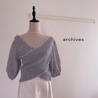 アルシーヴ(archives)のarchives   カシュクール　オフショル  トップス(シャツ/ブラウス(半袖/袖なし))