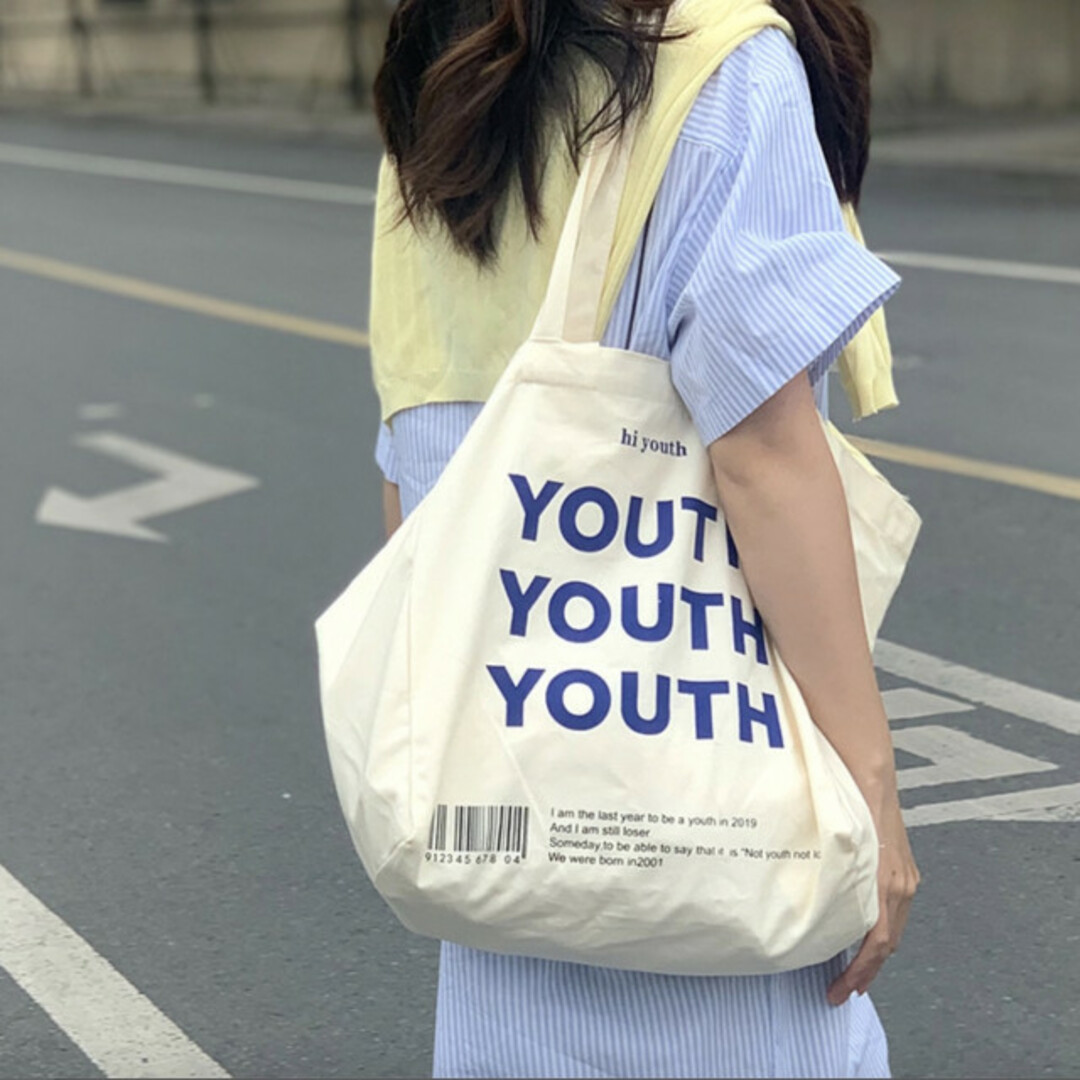 youth 英字 ロゴ トートバッグ マチあり スリム きなり 韓国ファッション レディースのバッグ(トートバッグ)の商品写真