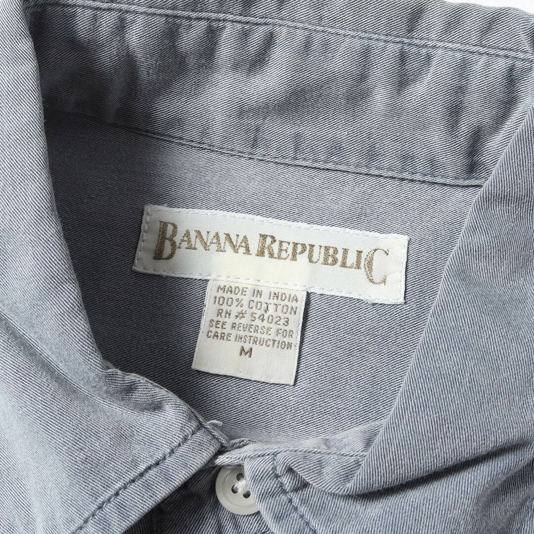 Banana Republic(バナナリパブリック)のBANANA REPUBLIC バナナリ パブリック シャツ サイズ:M コットンサテン ボタンダウン 長袖 シャツ B.D オールドバナナリパブリック 旧タグ インド綿 グレイッシュライトブルー 90s トップス カジュアルシャツ アメカジ 古着 【メンズ】【中古】 メンズのトップス(シャツ)の商品写真