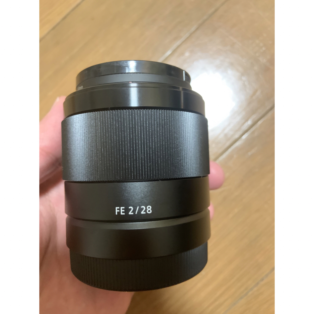 SONY  開放F値2.0の28mm広角単焦点レンズ FE28F2 2