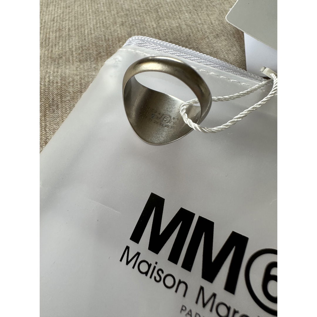 リング(指輪)5新品 メゾン マルジェラ MM6 シュバリエ リング シルバー 真鍮 指輪
