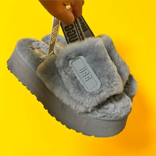 アグ(UGG)のあずきち様専用 UGG 厚底サンダル(サンダル)