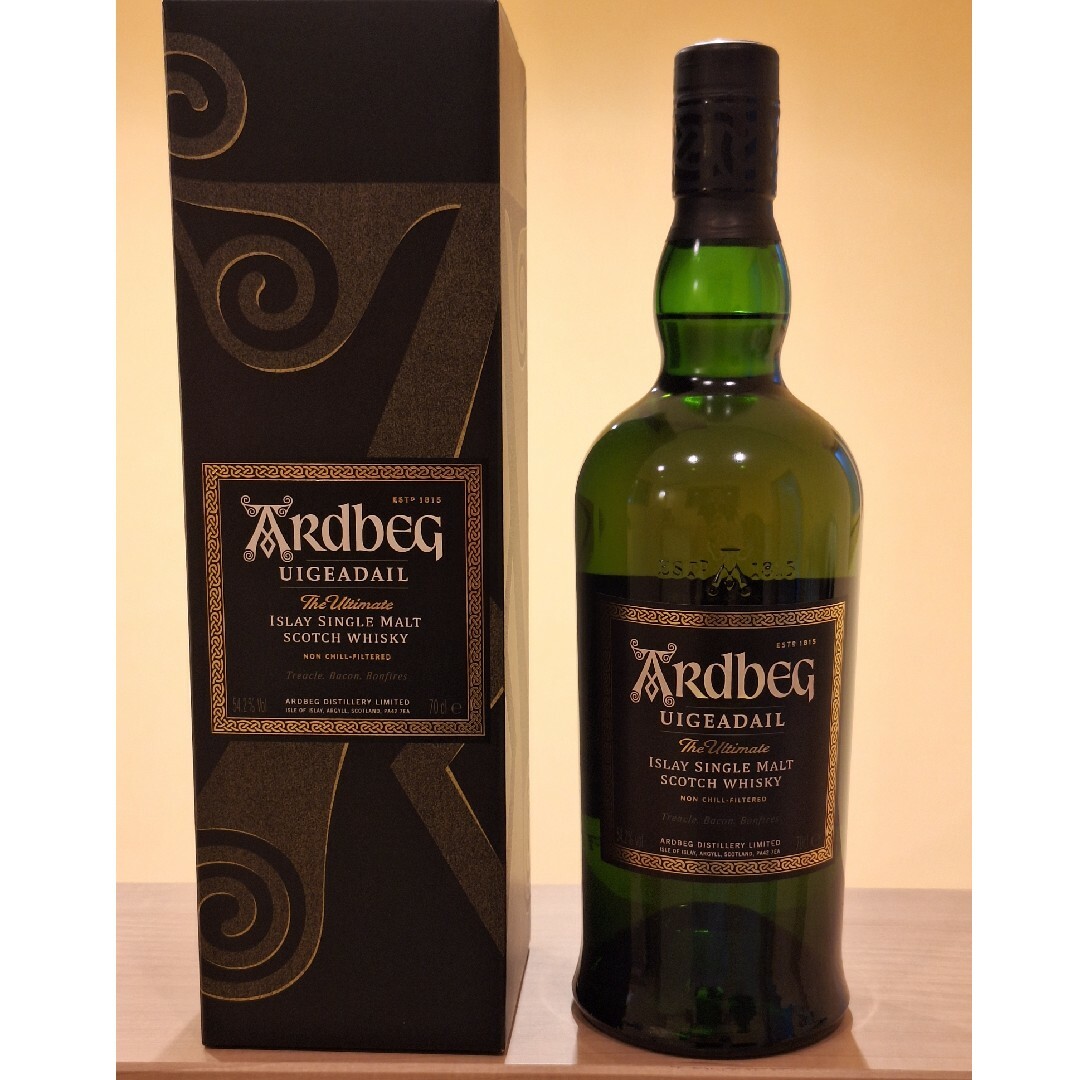 ARDBEG アードベッグ ウーガダール 700ml×１　未開栓　箱付き