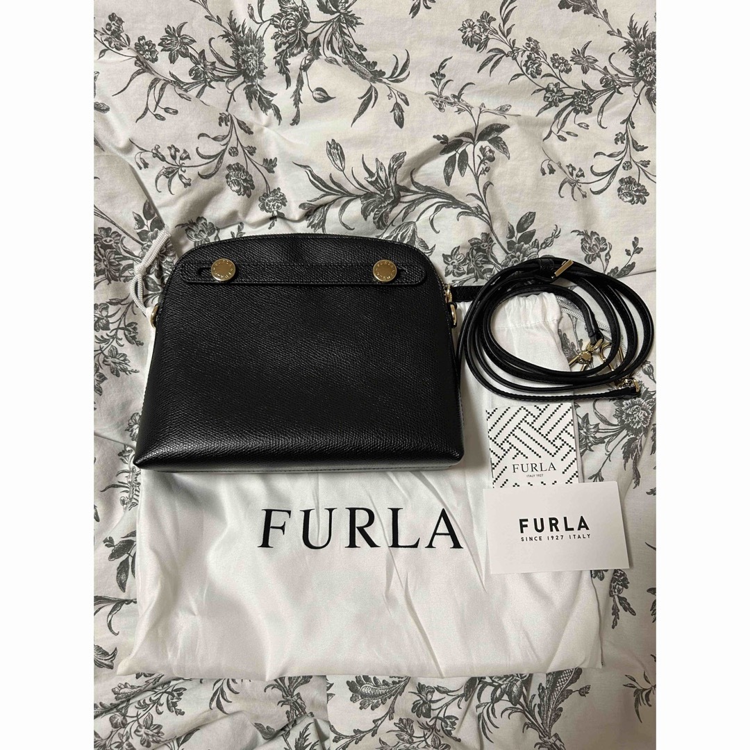 最終お値下げ☆未使用FURLAショルダーバッグ