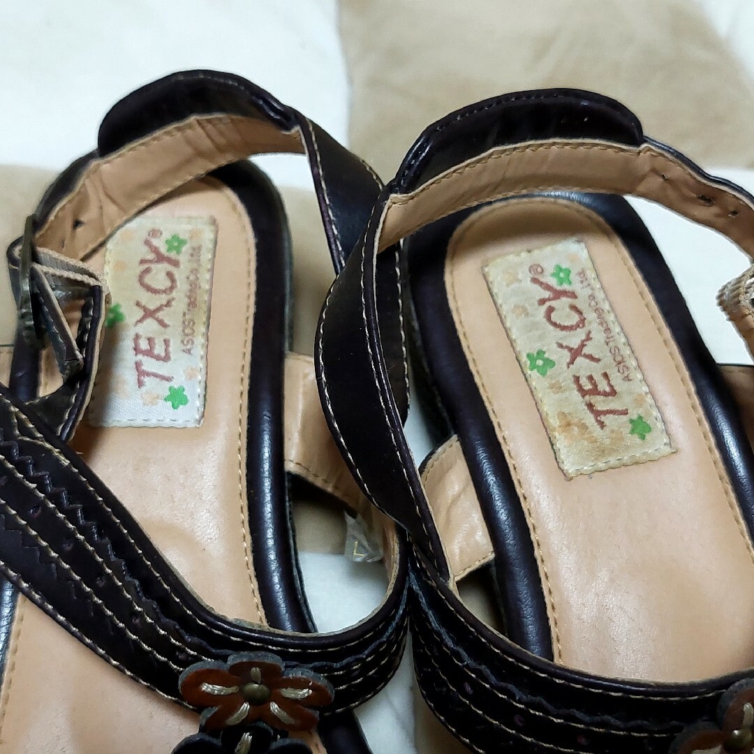 【TEXCY】夏残り僅か!!  ✿ブラウンサンダル✿  Mサイズ(EEE) レディースの靴/シューズ(サンダル)の商品写真