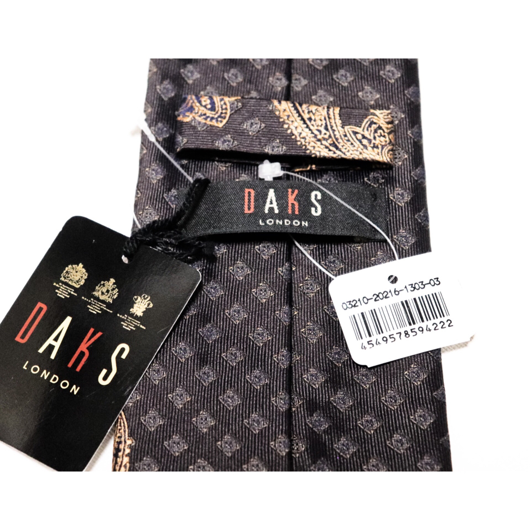 DAKS(ダックス)の《ダックス》新品 シルク100% 小紋柄・ペイズリー柄ネクタイ ビジネス メンズのファッション小物(ネクタイ)の商品写真