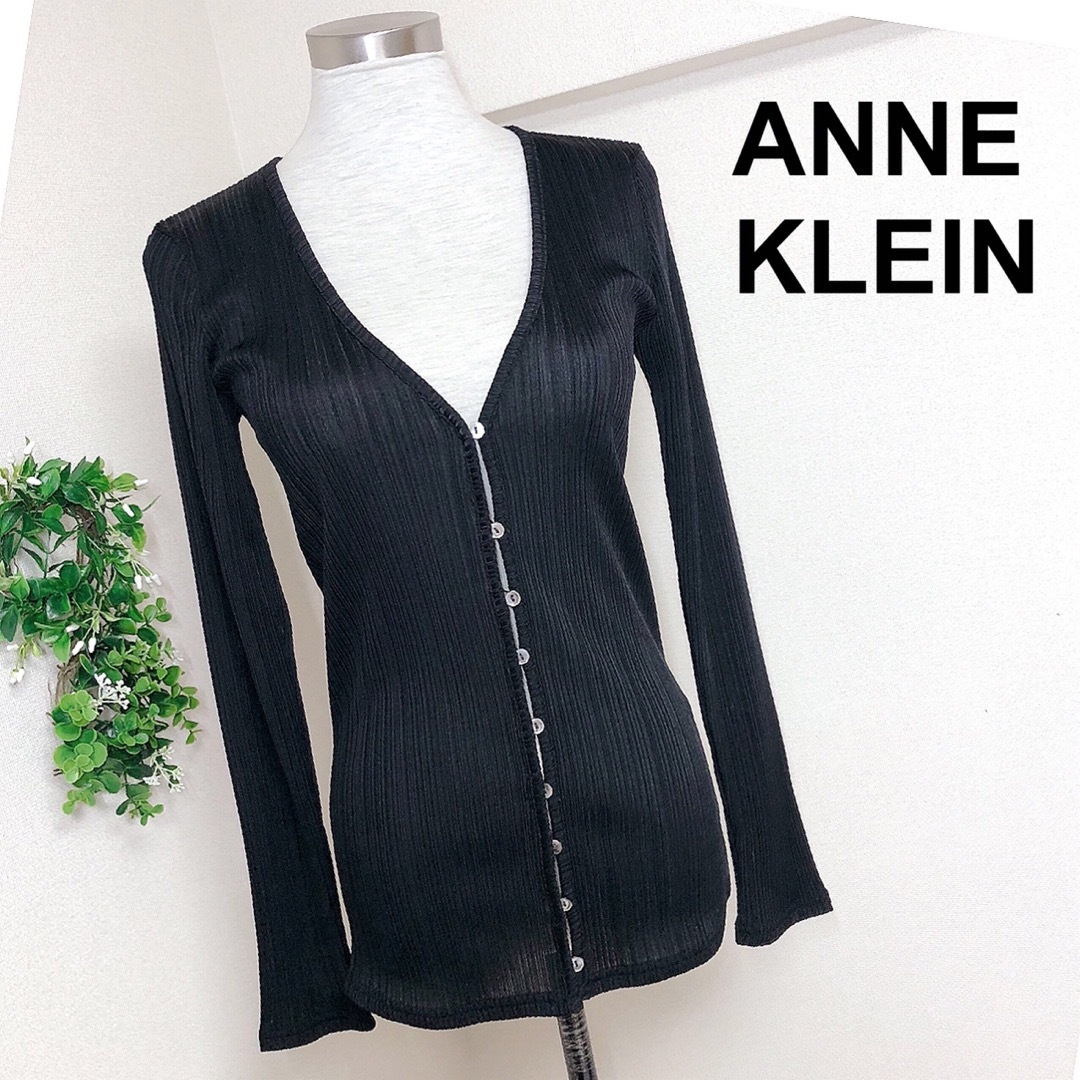 ANNE KLEIN(アンクライン)のアンクラインの黒のVネック細身のカーディガンM レディースのトップス(カーディガン)の商品写真