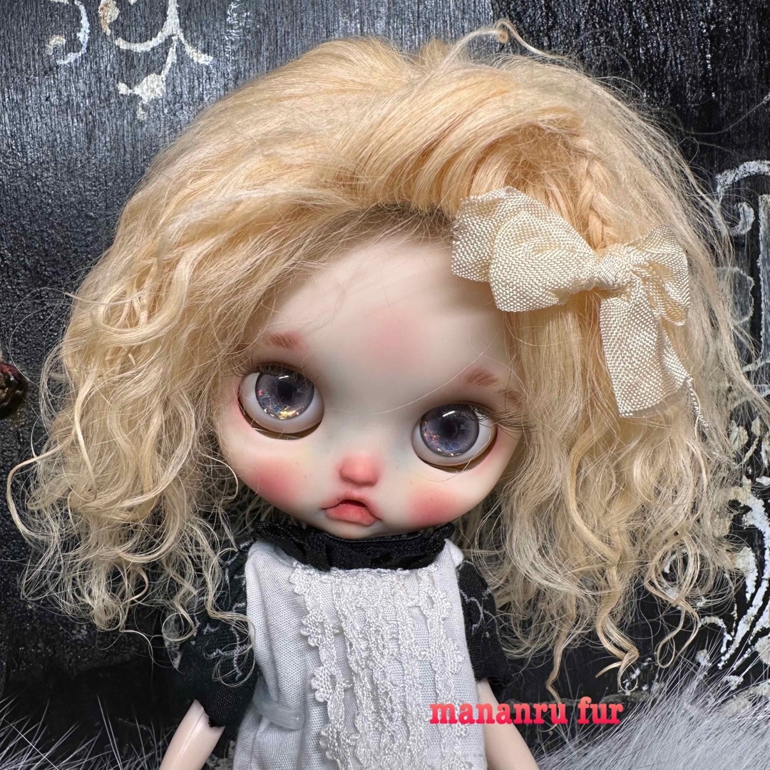 blythe_w-175アプリコットクリーム✨チベットラムフルスキンウィッグ