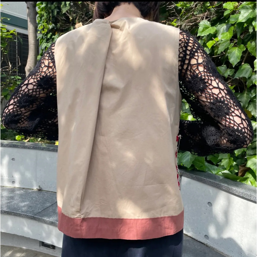 DRIES VAN NOTEN(ドリスヴァンノッテン)の00s dries van noten linen vest レディースのトップス(ベスト/ジレ)の商品写真