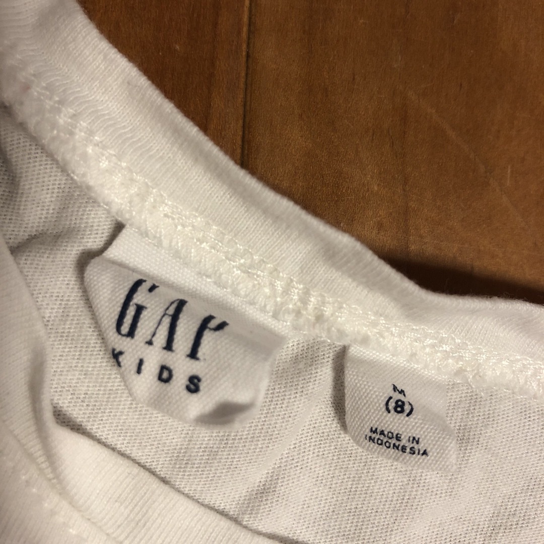 GAP(ギャップ)のGAP半袖Tシャツ　140cm キッズ/ベビー/マタニティのキッズ服女の子用(90cm~)(Tシャツ/カットソー)の商品写真