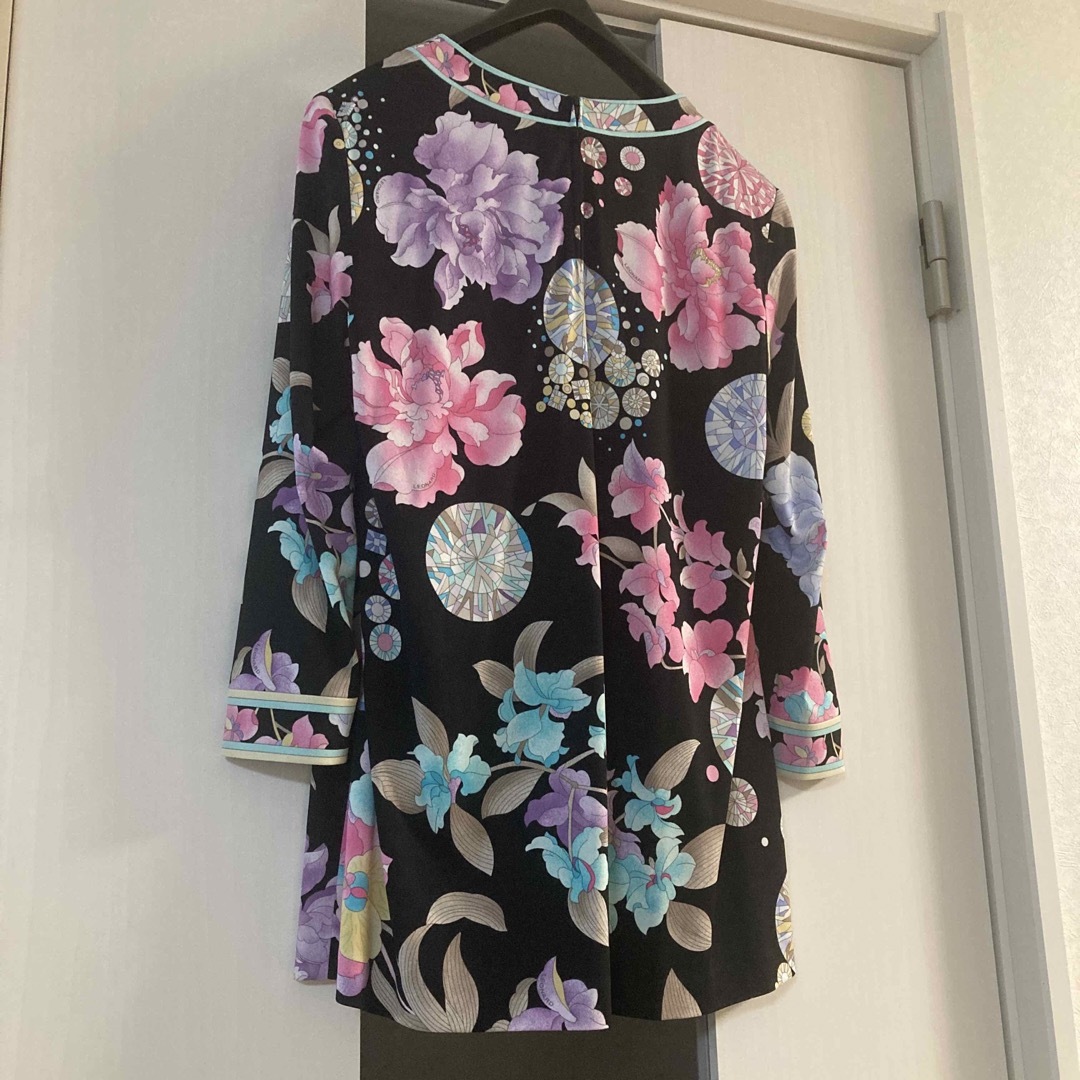 超美品 レオナール♡チュニック サイズ42 | www.innoveering.net