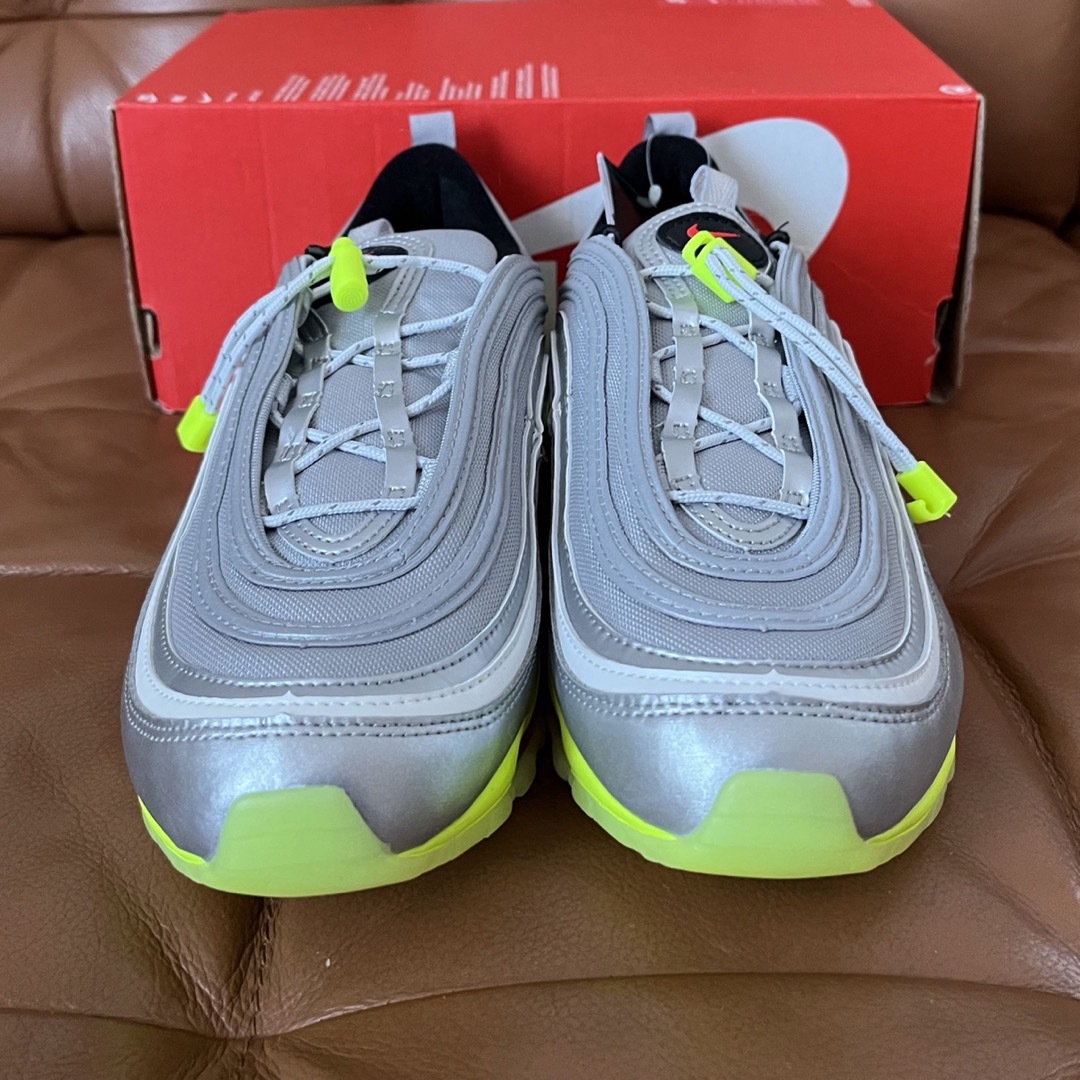 新品未使用★26㌢AIRMAX95★エアマックス