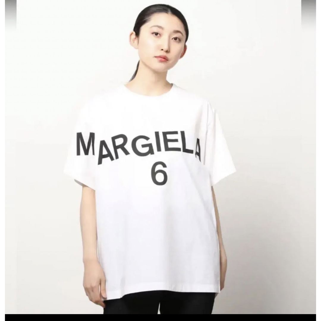 MM6(エムエムシックス)のエムエム6メゾンマルジェラ　ロゴTOP ホワイト36サイズ レディースのトップス(Tシャツ(半袖/袖なし))の商品写真