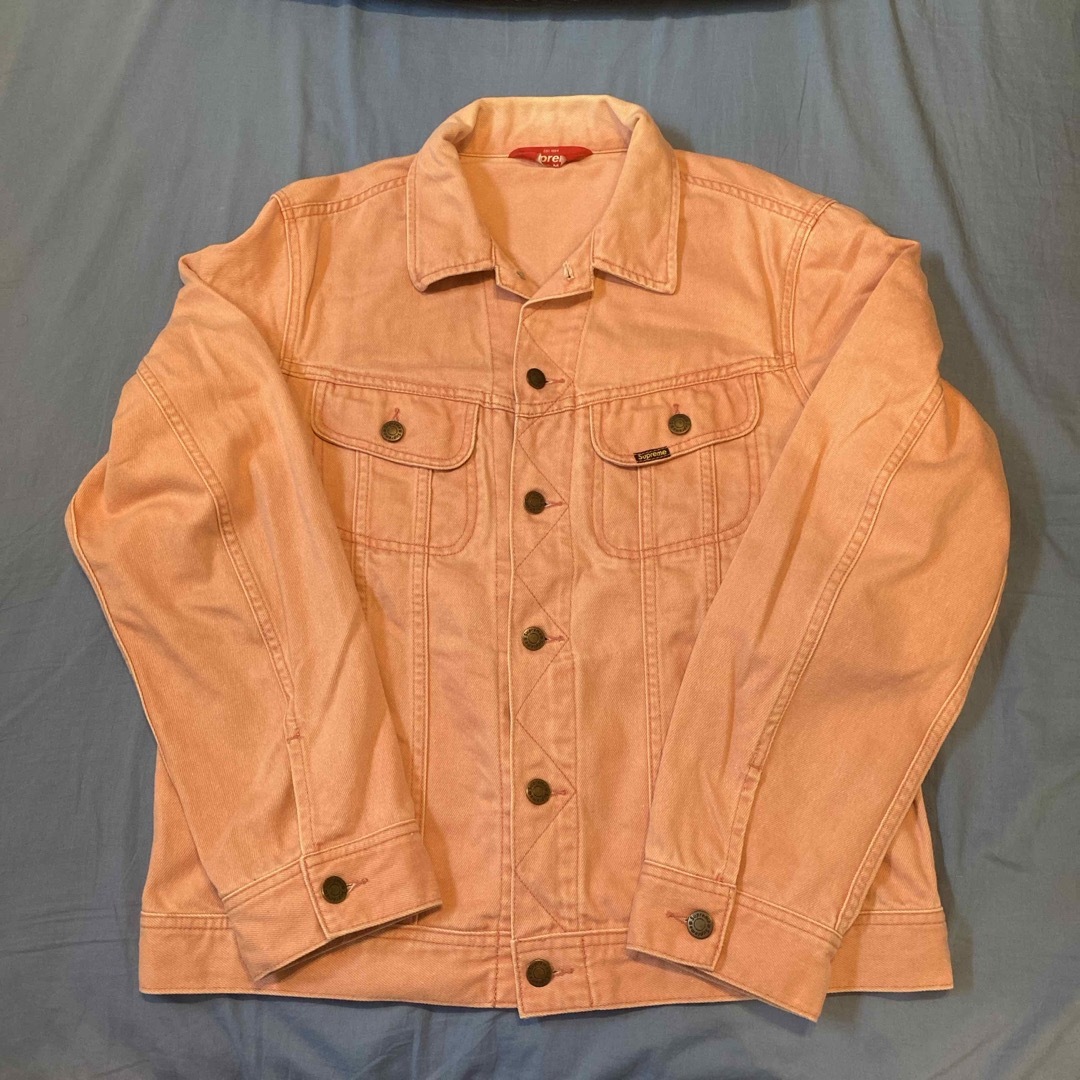 Supreme - 激レア! supreme denim trucker jacket pinkの通販 Supreme - 激レア! supreme denim trucker jacket pinkの通販