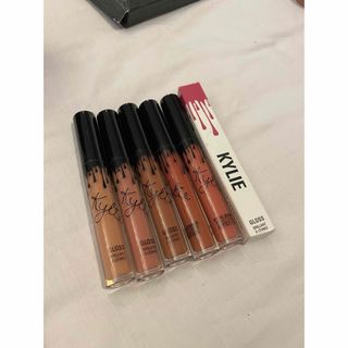 カイリーコスメティックス(Kylie Cosmetics)のKylie Cosmetics  リキッドリップ グロス　6本セット(リップグロス)