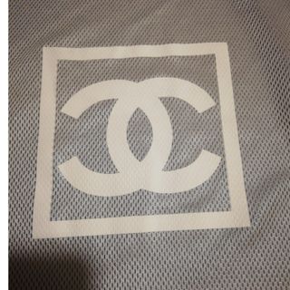 シャネル(CHANEL)のCHANEL　シャネル　保存袋　巾着　メッシュ　シルバー　①(ショップ袋)