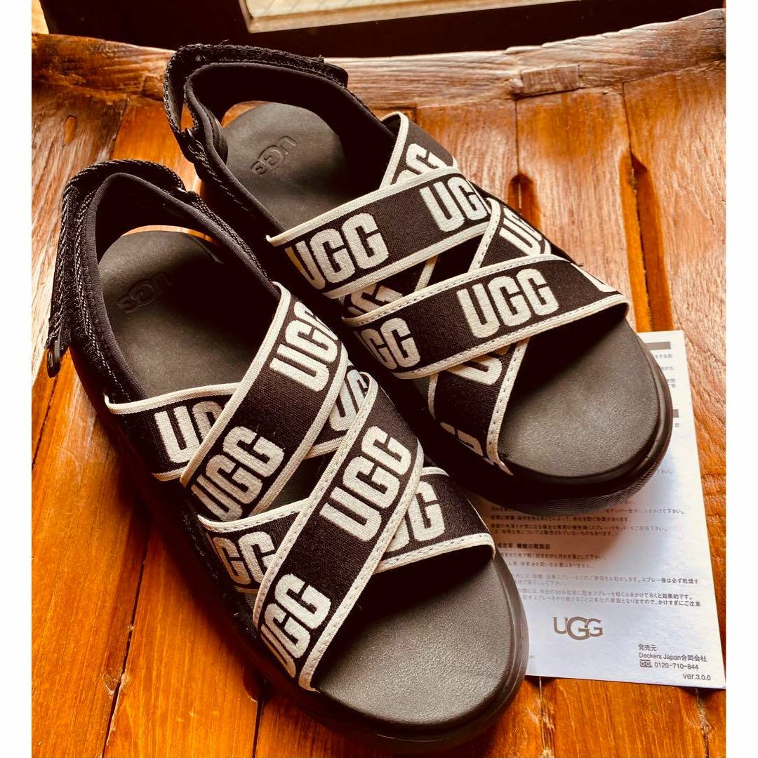 入荷困難✨激レア✨⑪超美品✨23✨UGG✨LA CLOUD SANDAL✨厚底