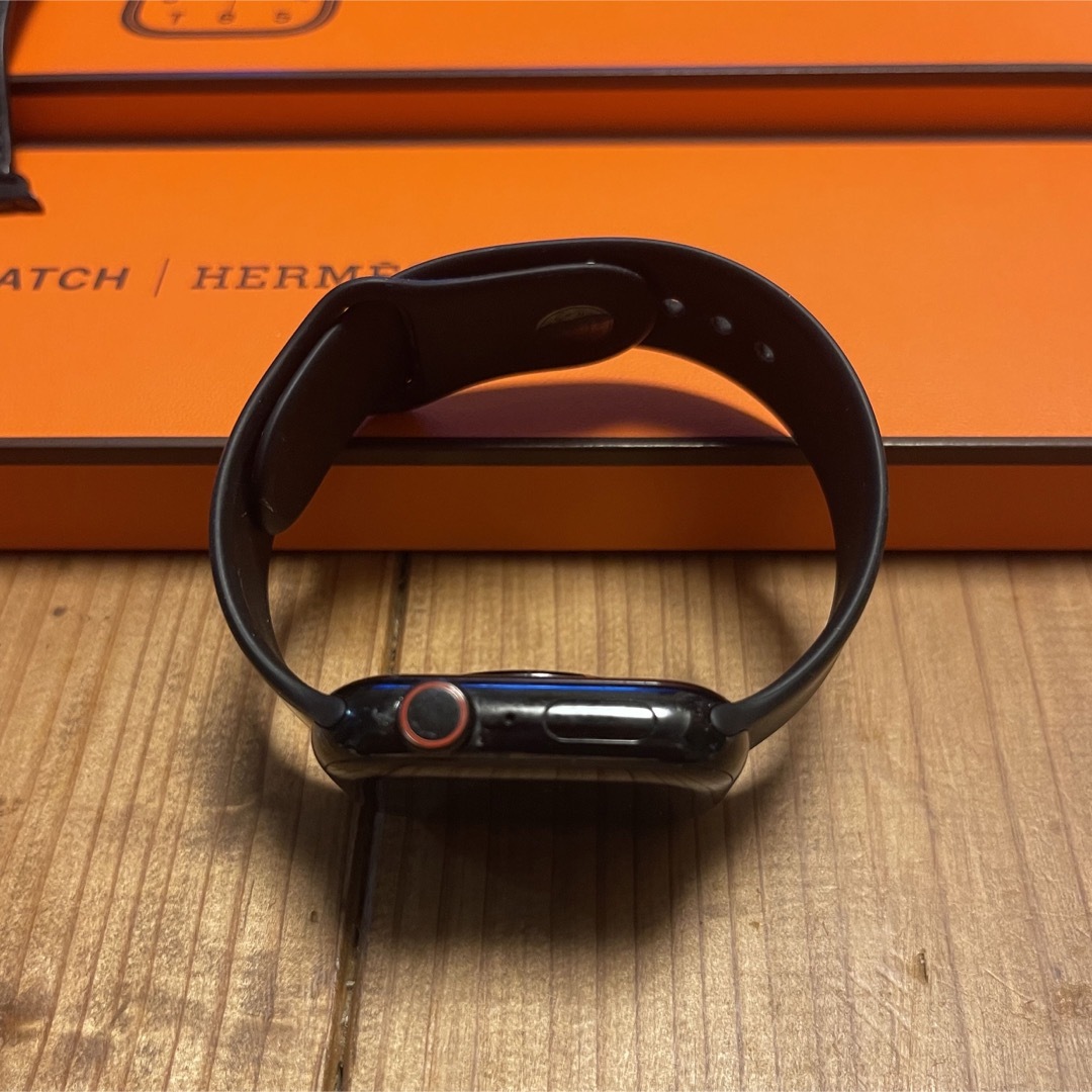 Hermes(エルメス)のHERMESヒルトンプラザ大阪購入　アップルウォッチエルメス 7 45mm メンズの時計(腕時計(デジタル))の商品写真