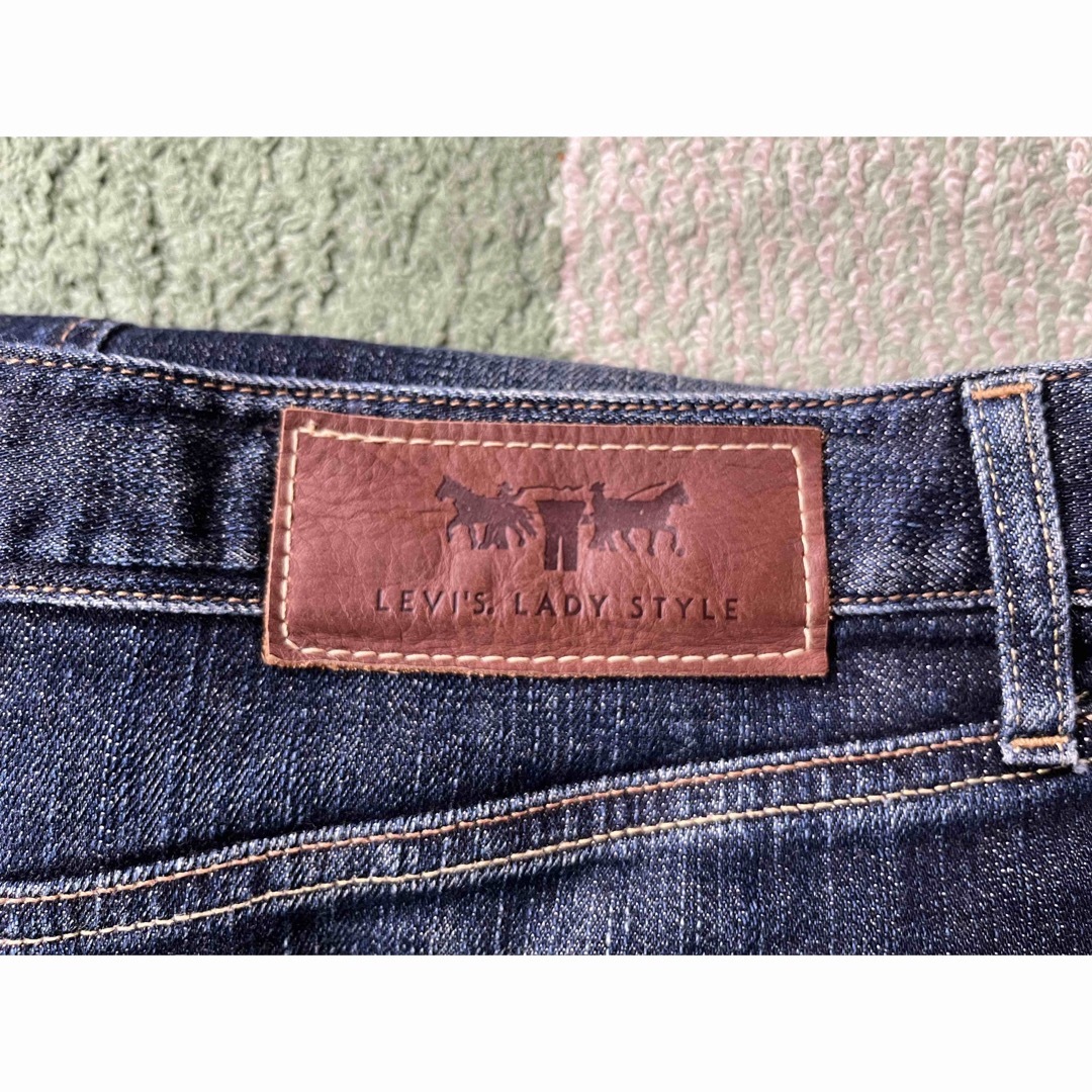 Levi's(リーバイス)の☆新品☆リーバイス　デニム　スカート レディースのスカート(ひざ丈スカート)の商品写真