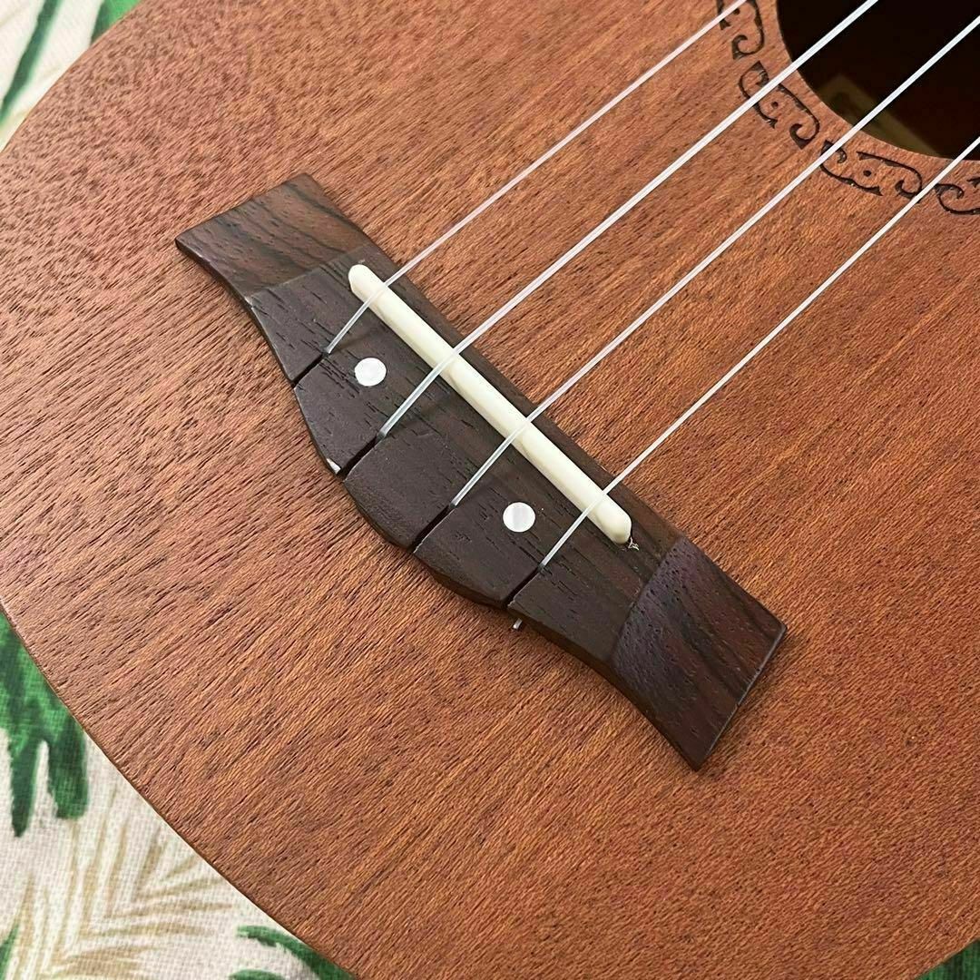 【music ukulele 】エレキ・パイナップル型ウクレレ【UK専門店】 2