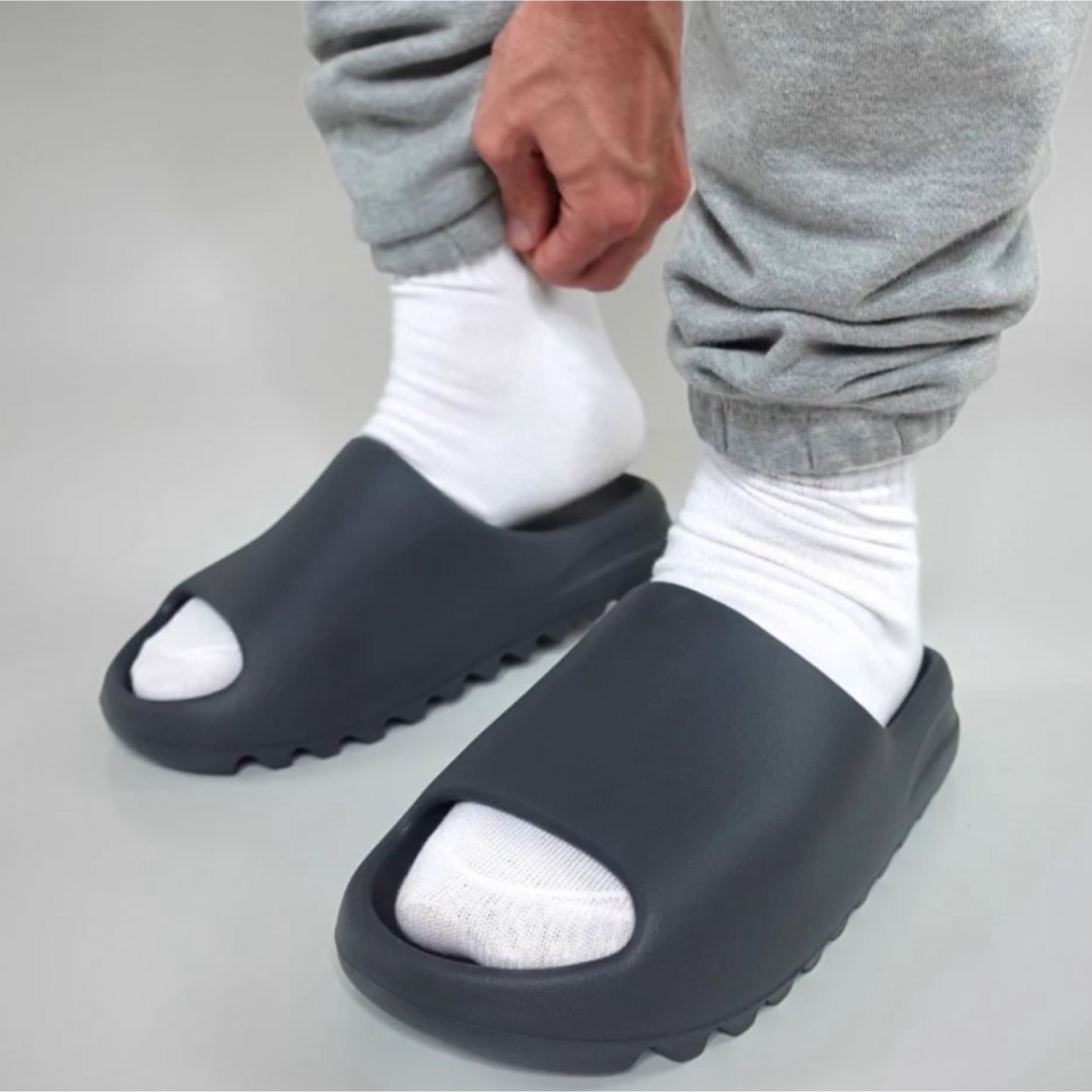 adidas YEEZY Slide