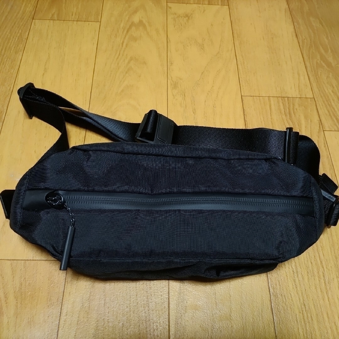 AER(エアー)の★未使用！送料込！AER City Sling 2 X-Pac メンズのバッグ(ボディーバッグ)の商品写真