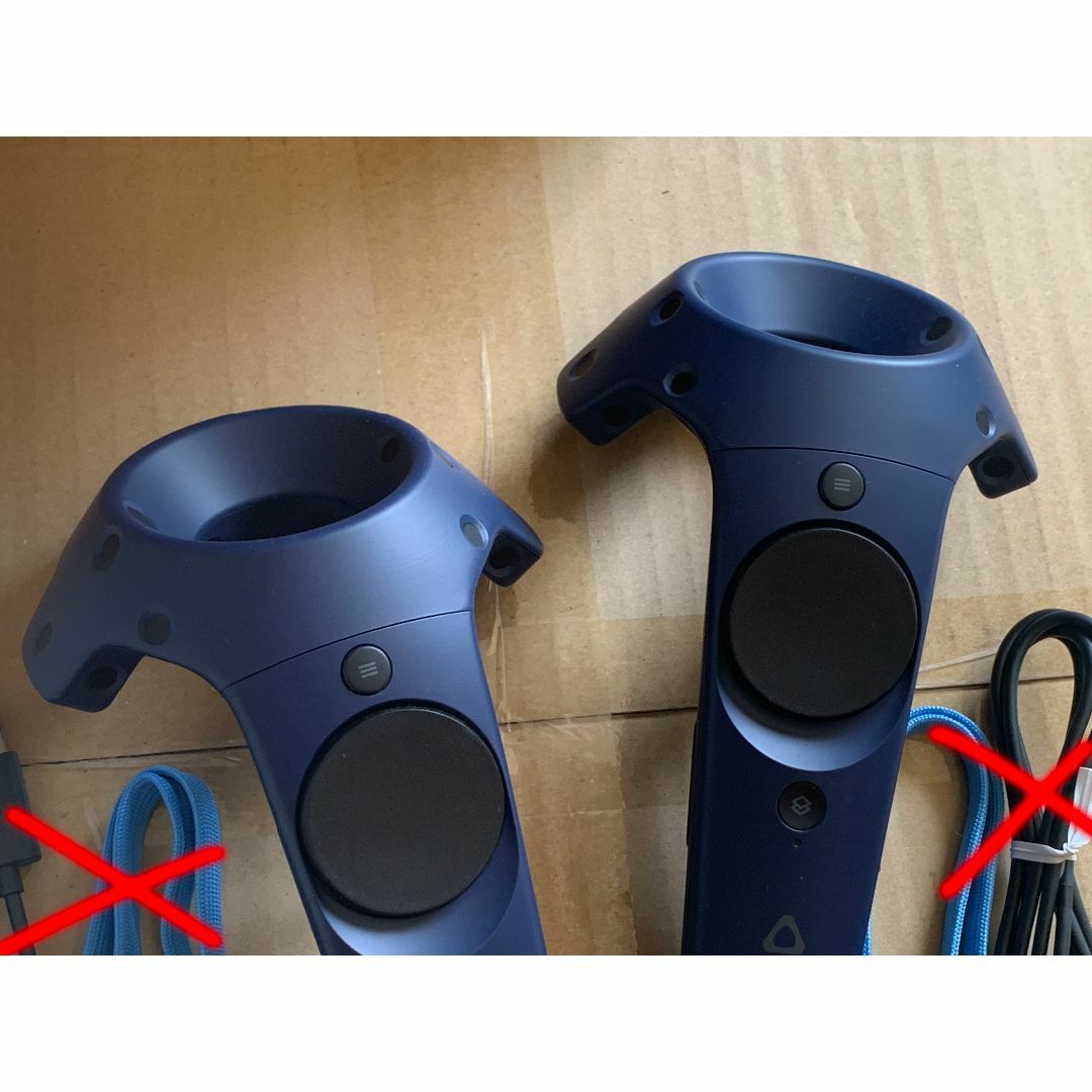 美品 HTC VIVE PRO コントローラー 2本セット 美品 HTC VIVE PRO コントローラー 2本セット