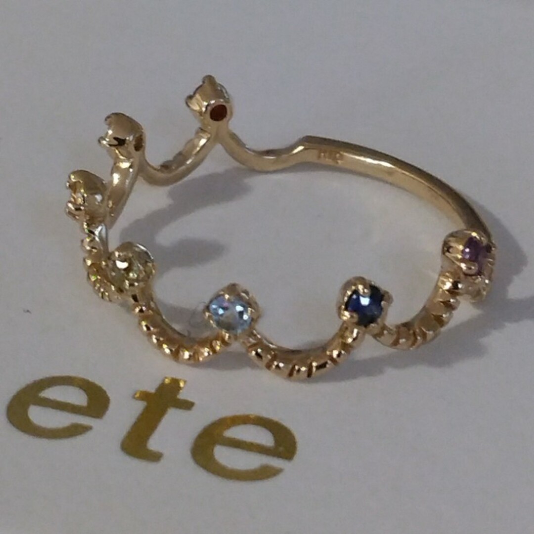ete(エテ)のエテ K10 レインボー リング 5号 クラウン 虹色 ティアラ マルチ 美品 レディースのアクセサリー(リング(指輪))の商品写真