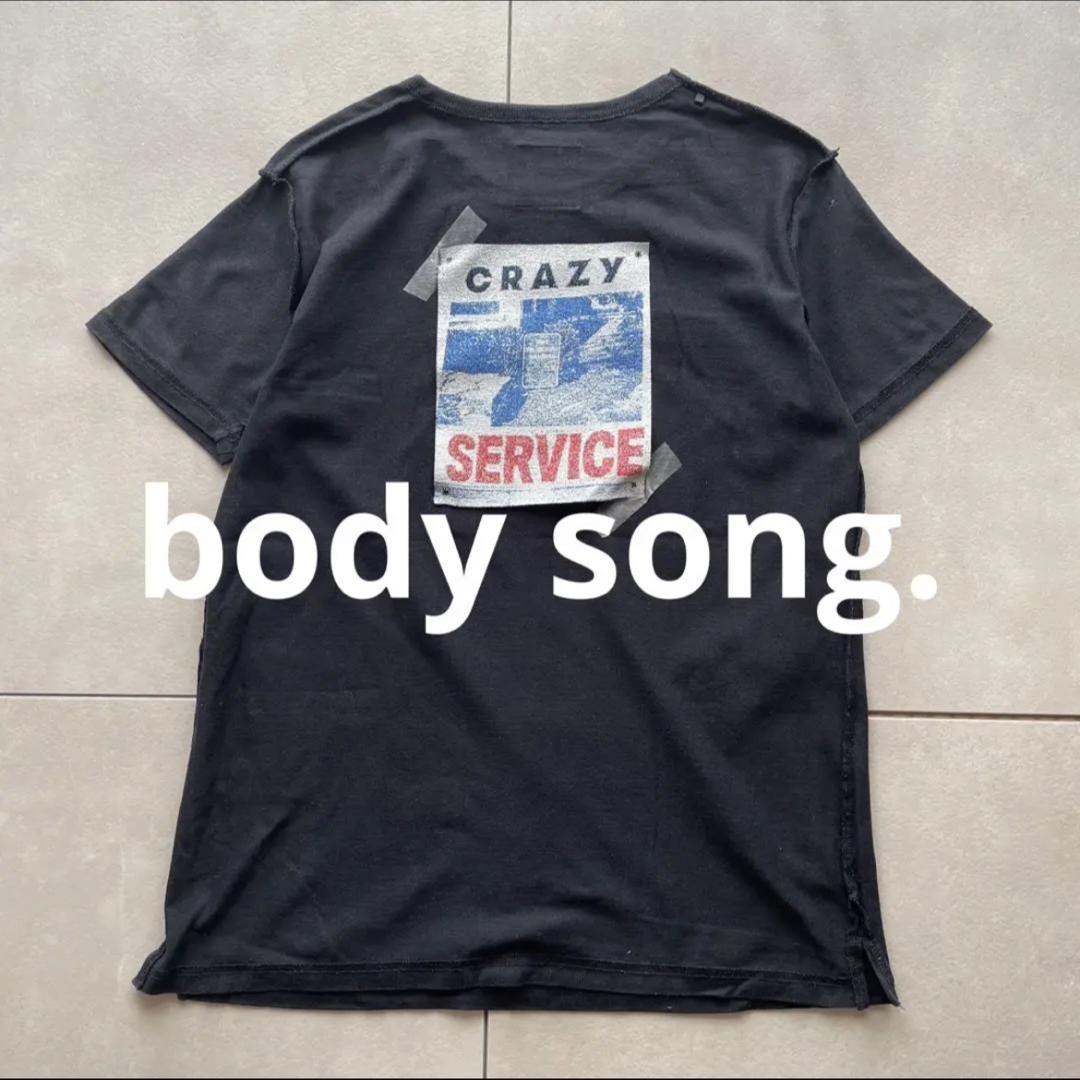 bodysong.(ボディソング)のボディソング インサイドアウトスニーカー刺繍半袖Tシャツカットソー メンズのトップス(Tシャツ/カットソー(半袖/袖なし))の商品写真