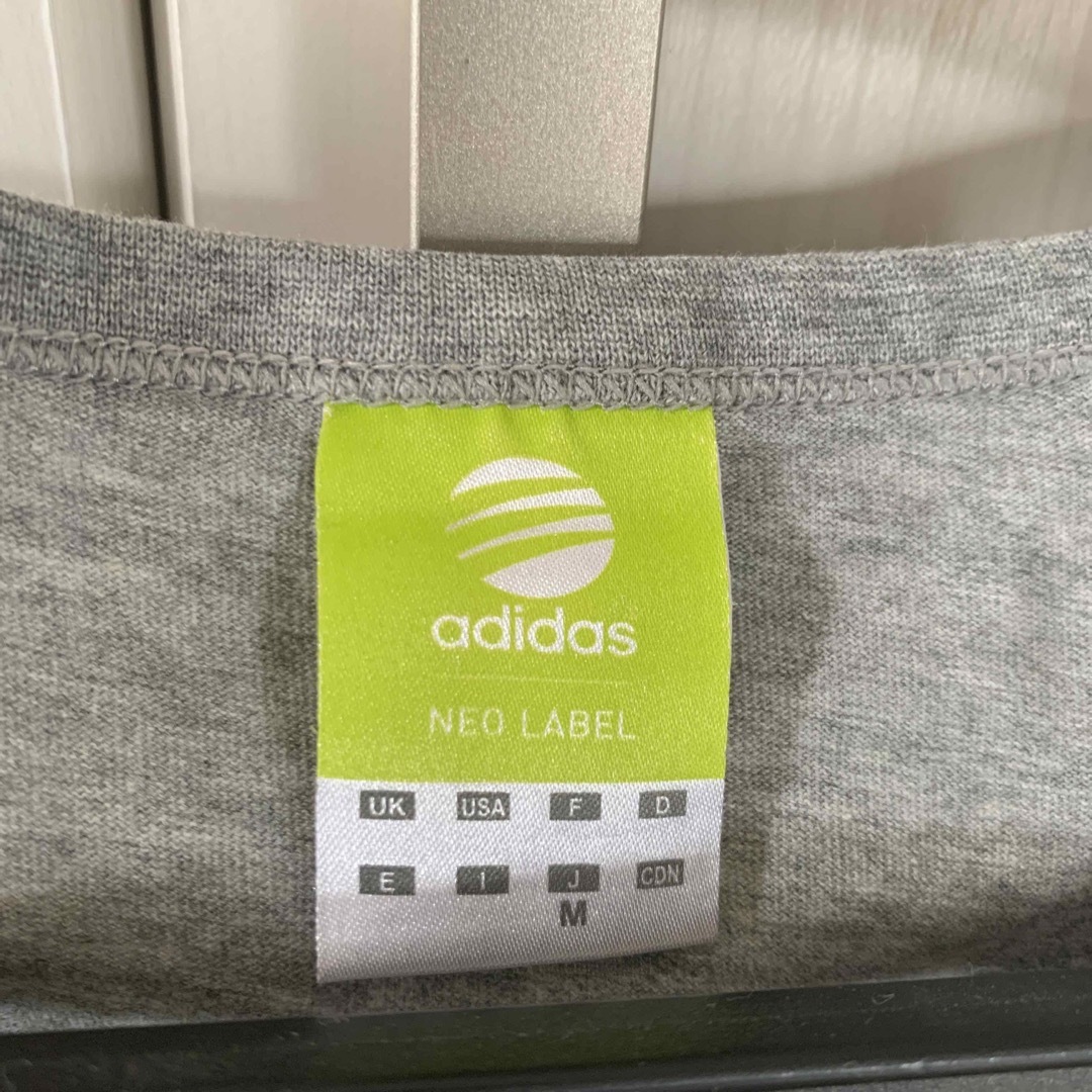 adidas(アディダス)のadidas Tシャツ レディースのトップス(Tシャツ(半袖/袖なし))の商品写真