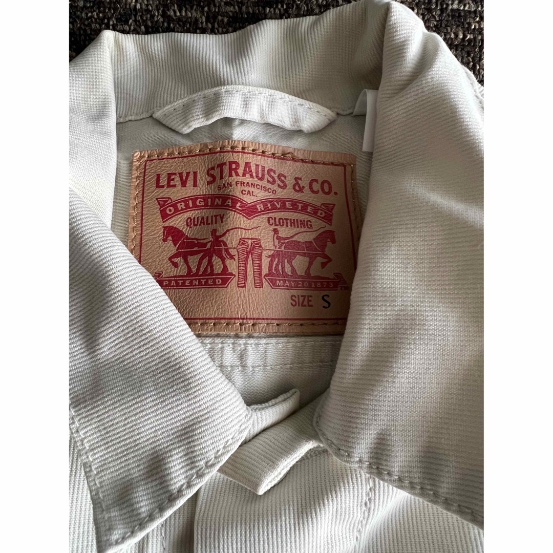 Levi's(リーバイス)のリーバイス　ジージャン　ホワイト メンズのジャケット/アウター(Gジャン/デニムジャケット)の商品写真