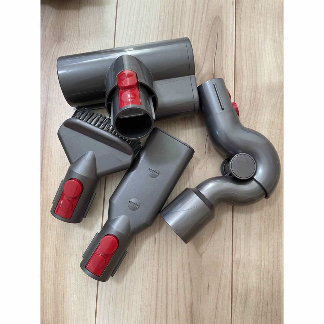 卸し売り購入 ダイソンv8 充電器、パーツ付き 掃除機 | mkc.mk