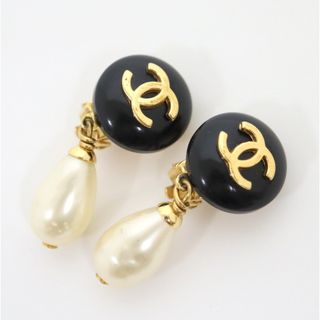 シャネル(CHANEL)の【CHANEL】シャネル ヴィンテージイヤリング ココマーク スイング ブラック×ゴールド金具 96p/br0078ko(イヤリング)