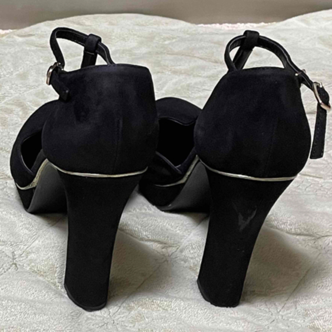 DIANA(ダイアナ)の【DIANA】ダイアナ パンプス ハイヒール 太ヒール 黒 スウェード レディースの靴/シューズ(ハイヒール/パンプス)の商品写真