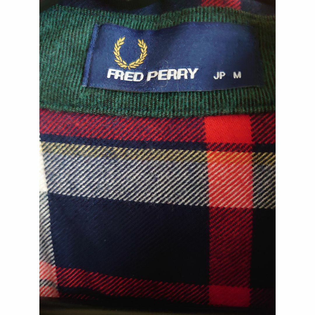 FRED PERRY(フレッドペリー)の★値下げ★【美品】Ｍサイズ　フレッドペリー　ワンピースシャツ　ロングシャツ レディースのトップス(シャツ/ブラウス(長袖/七分))の商品写真