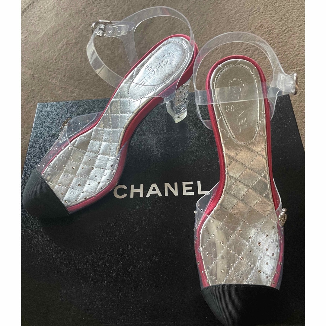 CHANEL(シャネル)の値下げ　新品CHANELサンダル レディースの靴/シューズ(サンダル)の商品写真