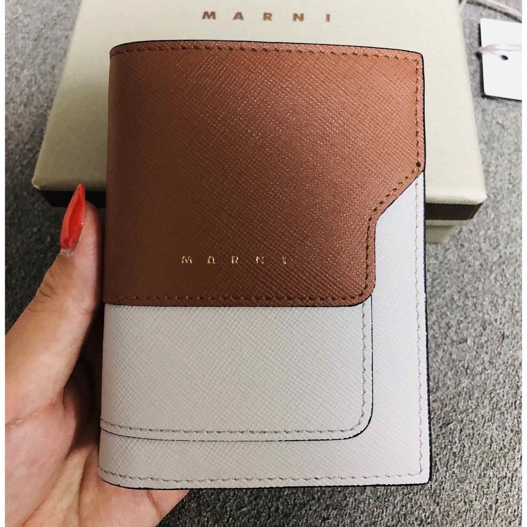 marni 折りたたみ財布