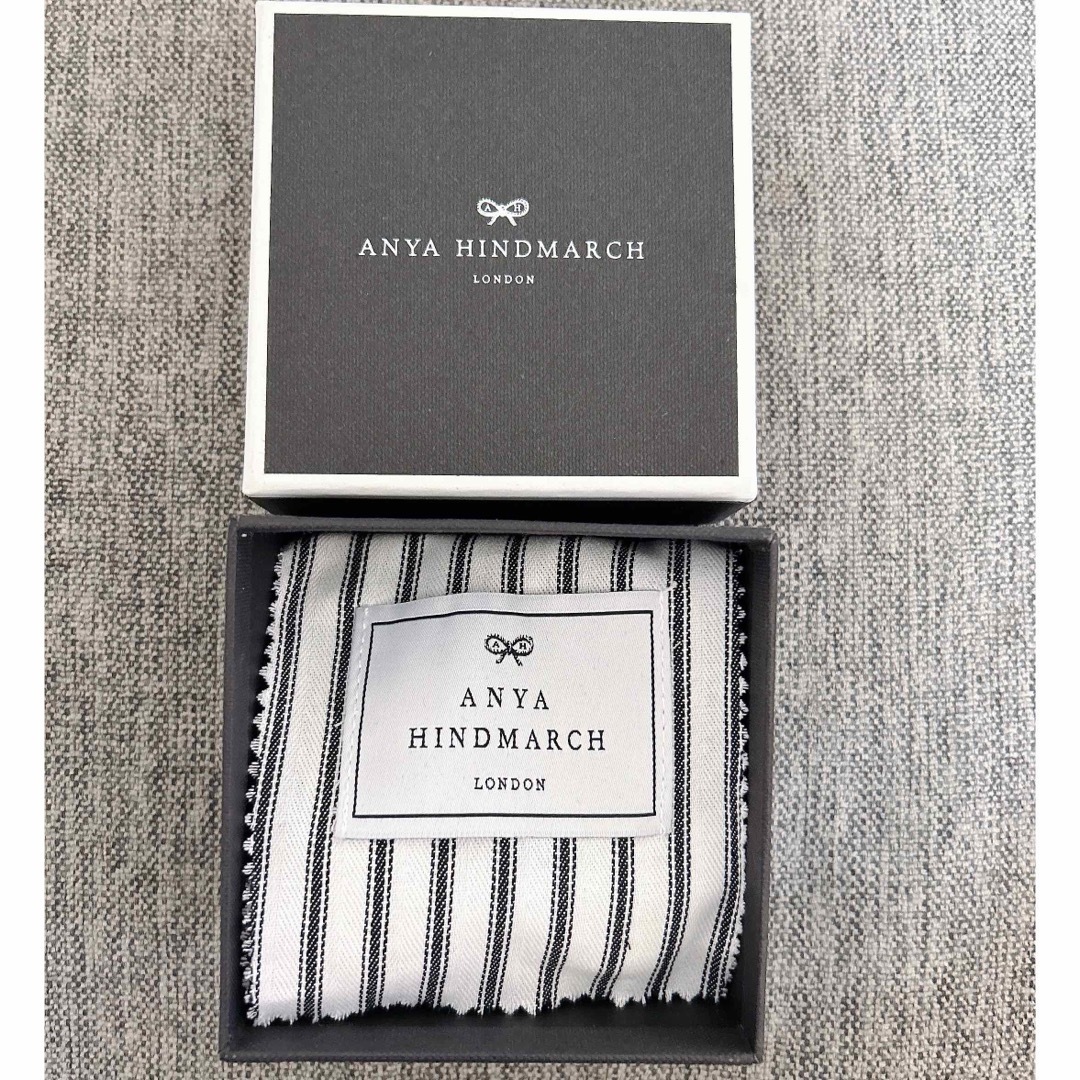 ANYA HINDMARCH・アニヤハインドマーチ さくらんぼチャーム！