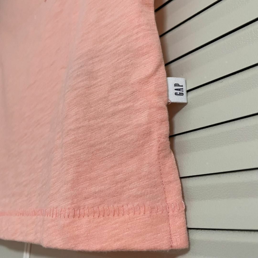 GAP(ギャップ)の【1点のみ】120cm　新品・未使用　GAPのキッズTシャツ　半袖 キッズ/ベビー/マタニティのキッズ服女の子用(90cm~)(Tシャツ/カットソー)の商品写真