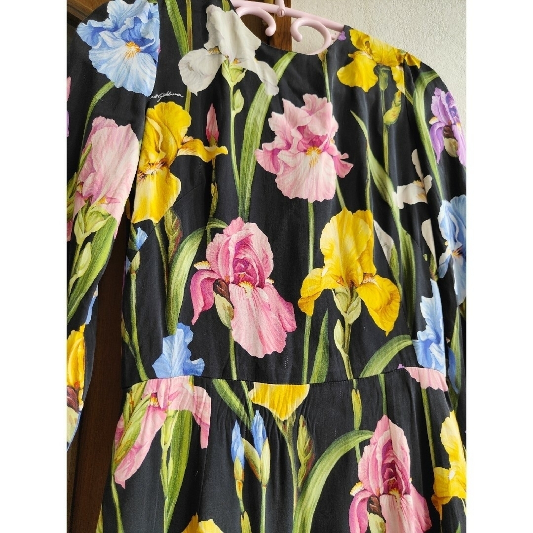 DOLCE&GABBANA(ドルチェアンドガッバーナ)のドルチェ&ガッバーナ　花柄　ワンピース　36 レディースのスカート(ひざ丈スカート)の商品写真