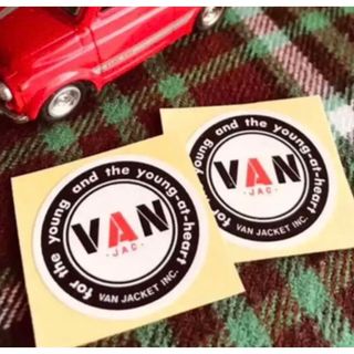 ヴァンヂャケット(VAN Jacket)のVAN正規品ミニステッカーシール2枚セット！販促用、一般非売品、素材塩ビ(その他)